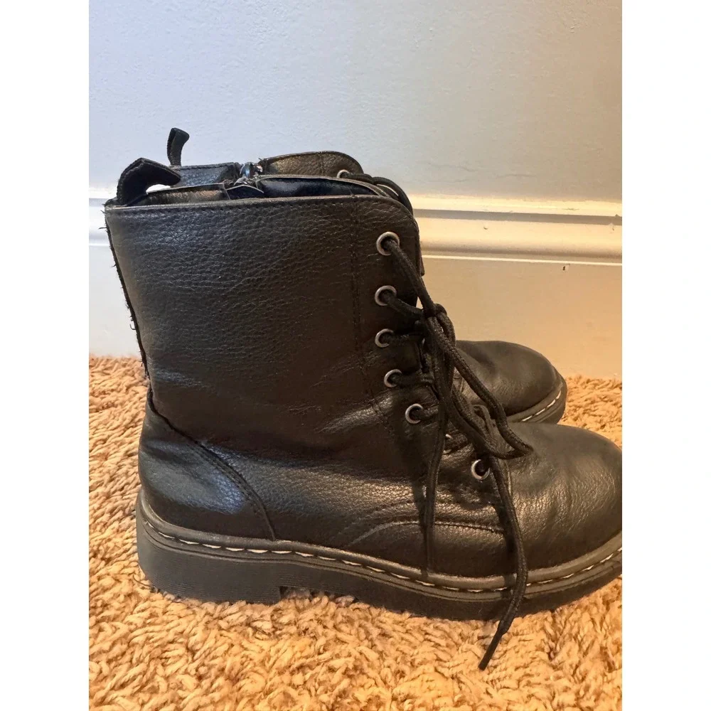 Sincerely Jules Girls Size 4 Black Lace Up Combat Boots Side Zip
